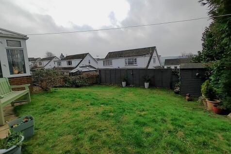 rear garden-