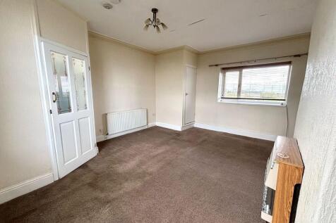 Living room 2
