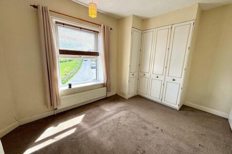 bedroom 1.