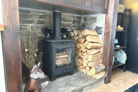 Log burner 