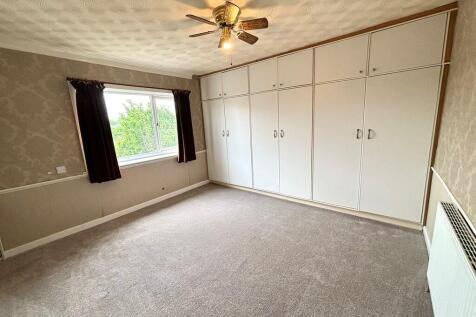 bedroom 1.