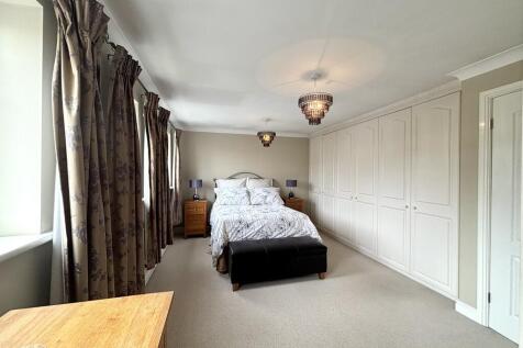 bedroom 1.