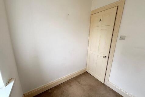 bedroom 2.