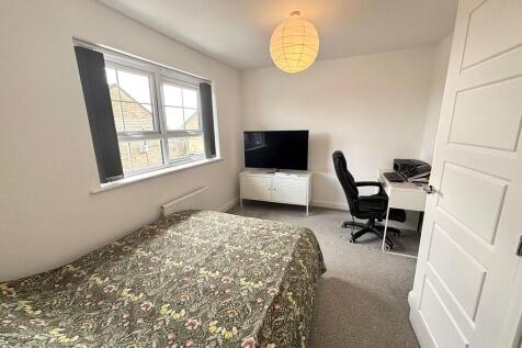 bedroom 1.