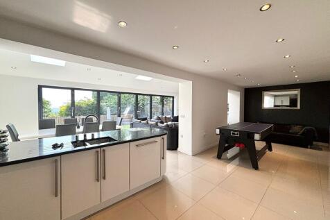 kitchen living ar...