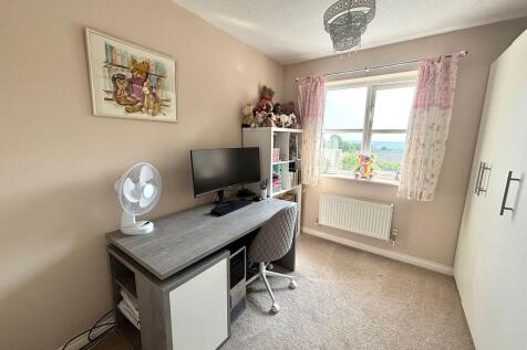 bedroom 3.