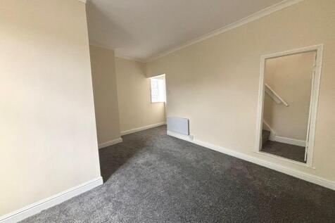 bedroom 1.