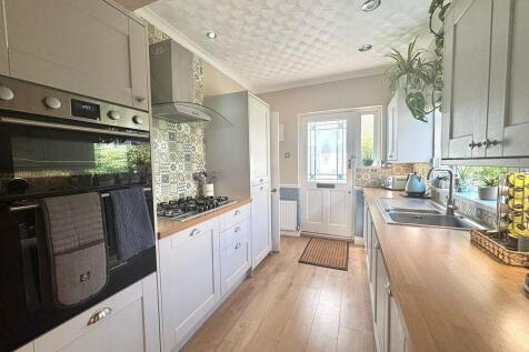 Kitchen 3