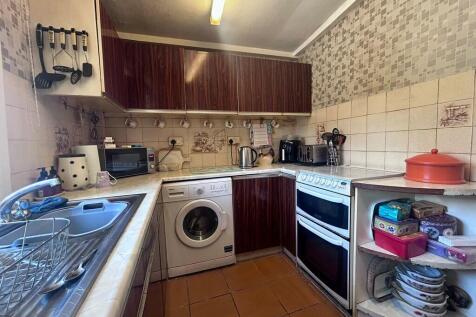 Kitchen 2