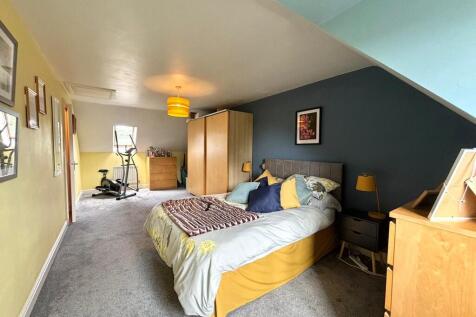 master bedroom 2