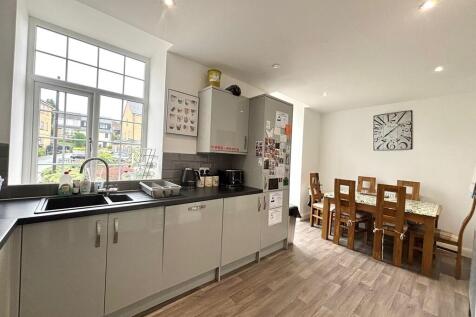 kitchen diner 1