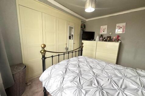 master bedroom 1
