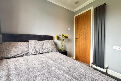 bedroom 3.