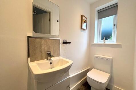 downstairs wc