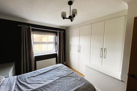 james bedroom