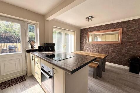 kitchen diner 4