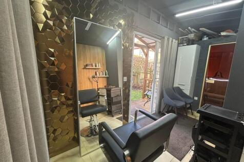 hair studio 1