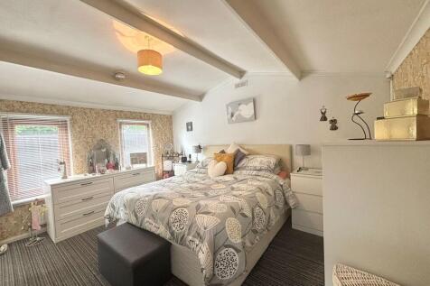 Annex bedroom 