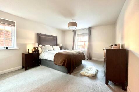 39 neptune bed 1 ...
