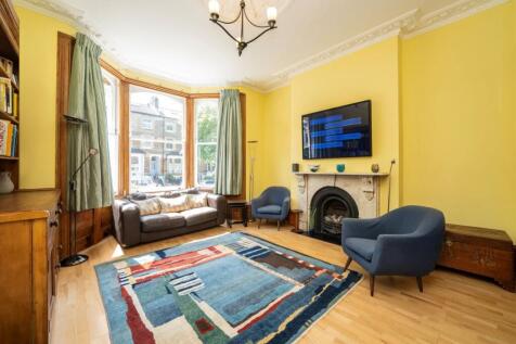 Property Image 4