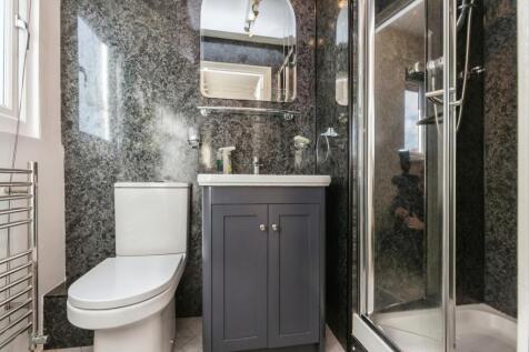 En - Suite