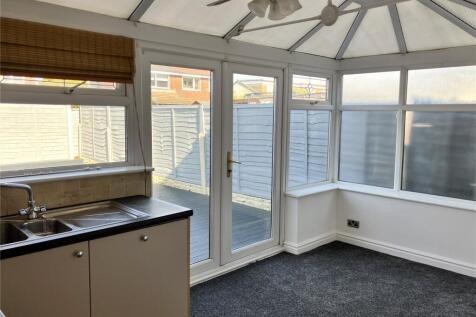 Conservatory/Kitchen