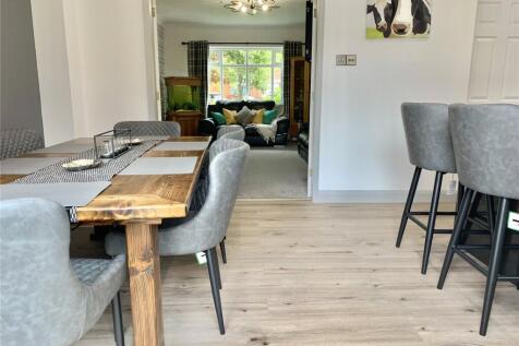 Kitchen/Family Room