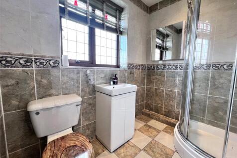 En-Suite To Master