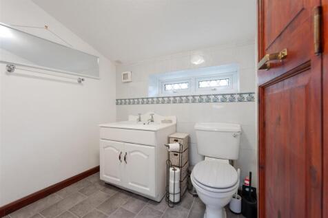 Separate Cloakroom