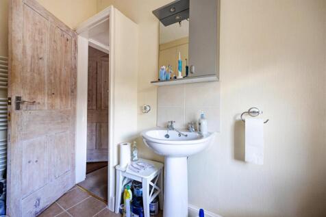 Bath_03.jpg