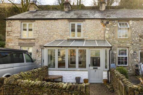 7 Greta Cottage