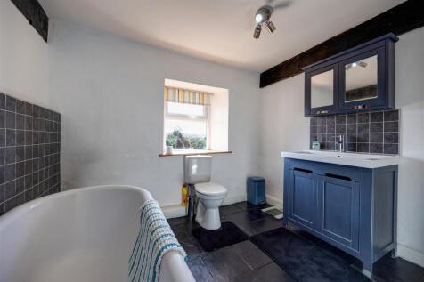 Bath_04.jpg