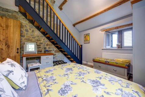 Cottage_Bed1_06.jpg