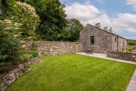 Balderstones Barn Side