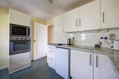 Kitchen_03.jpg