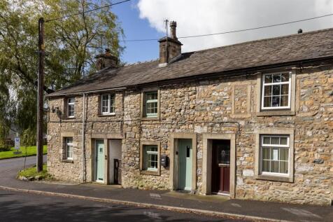 2 Railway Cottages