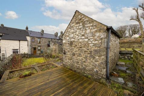Outbuilding