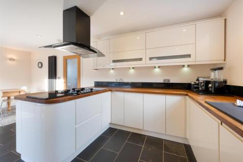 Open Plan Kitchen Diner