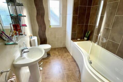 1st Fl Bathroom