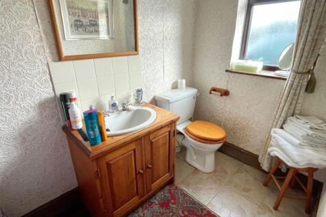 Gf Wc