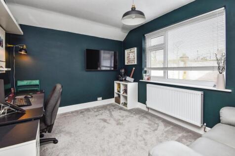 Bedroom 4/Study