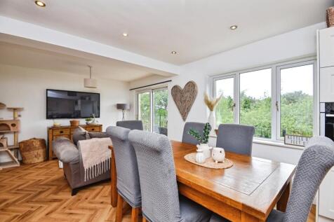 Dining/Family Area