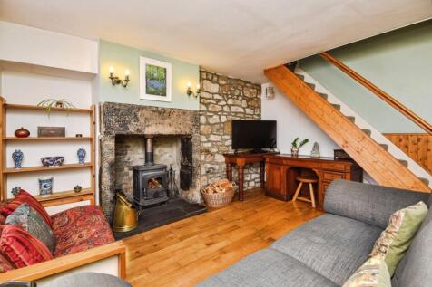 Rear Lounge