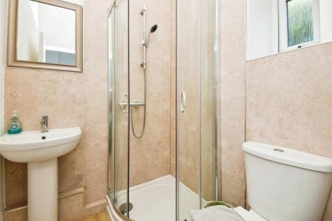 Ff Shower Room