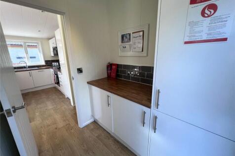 Entrance/Utility