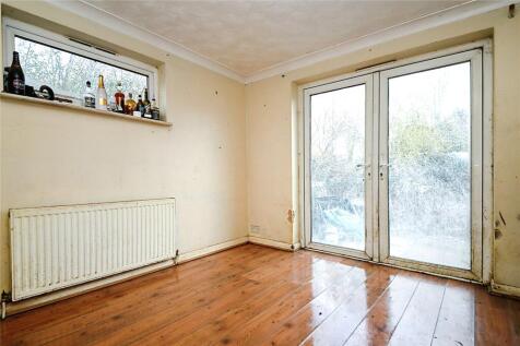 Reception/Bedroom