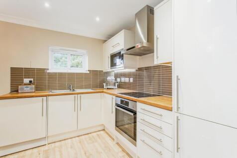 Fitted Kitchen