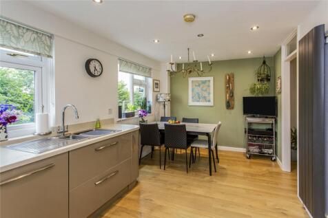 Fkitchen/Diner