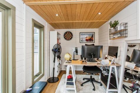 Garden Cabin