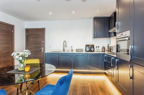 Kitchen/Dining Space